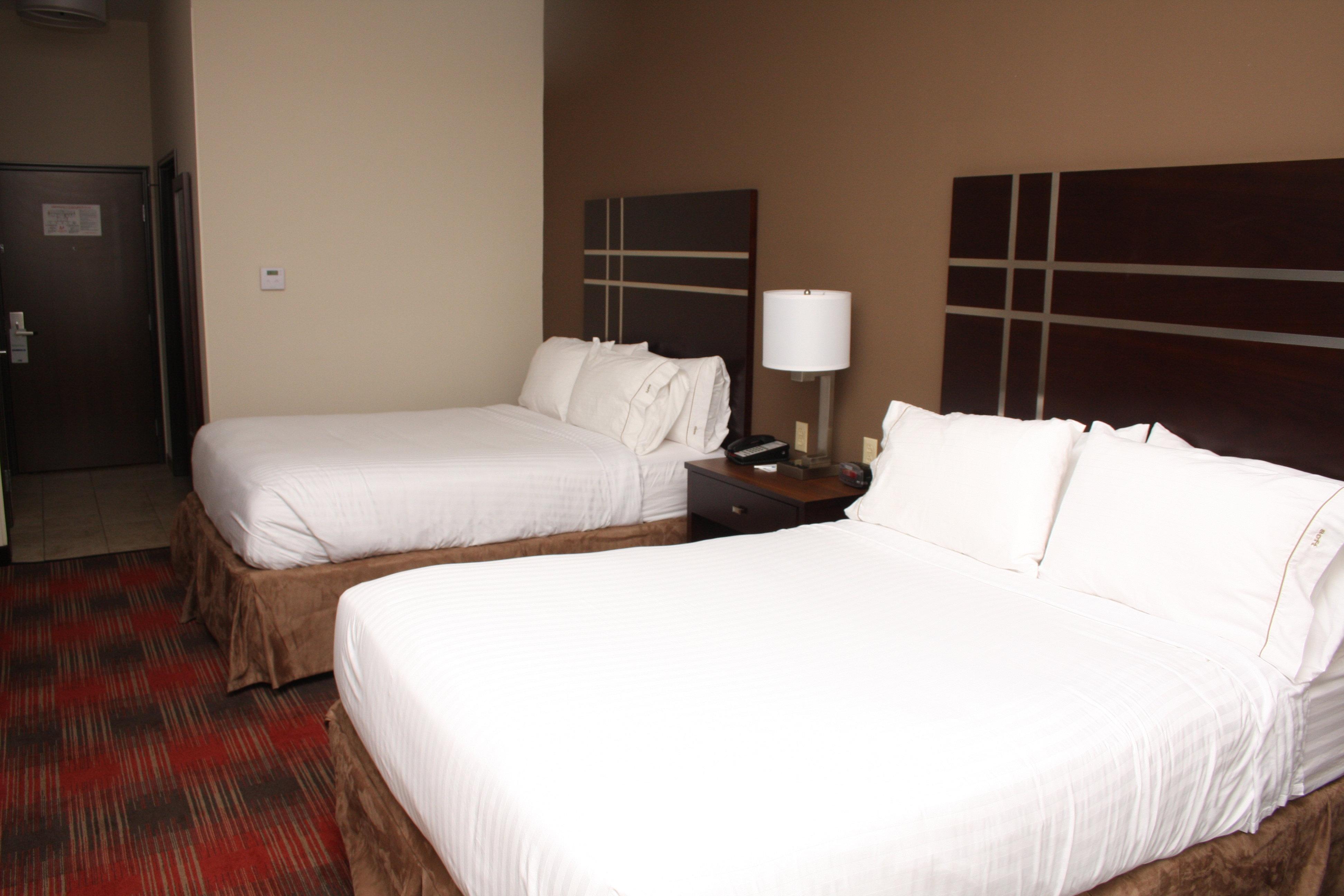 Holiday Inn Express & Suites Cumberland - La Vale By Ihg Extérieur photo