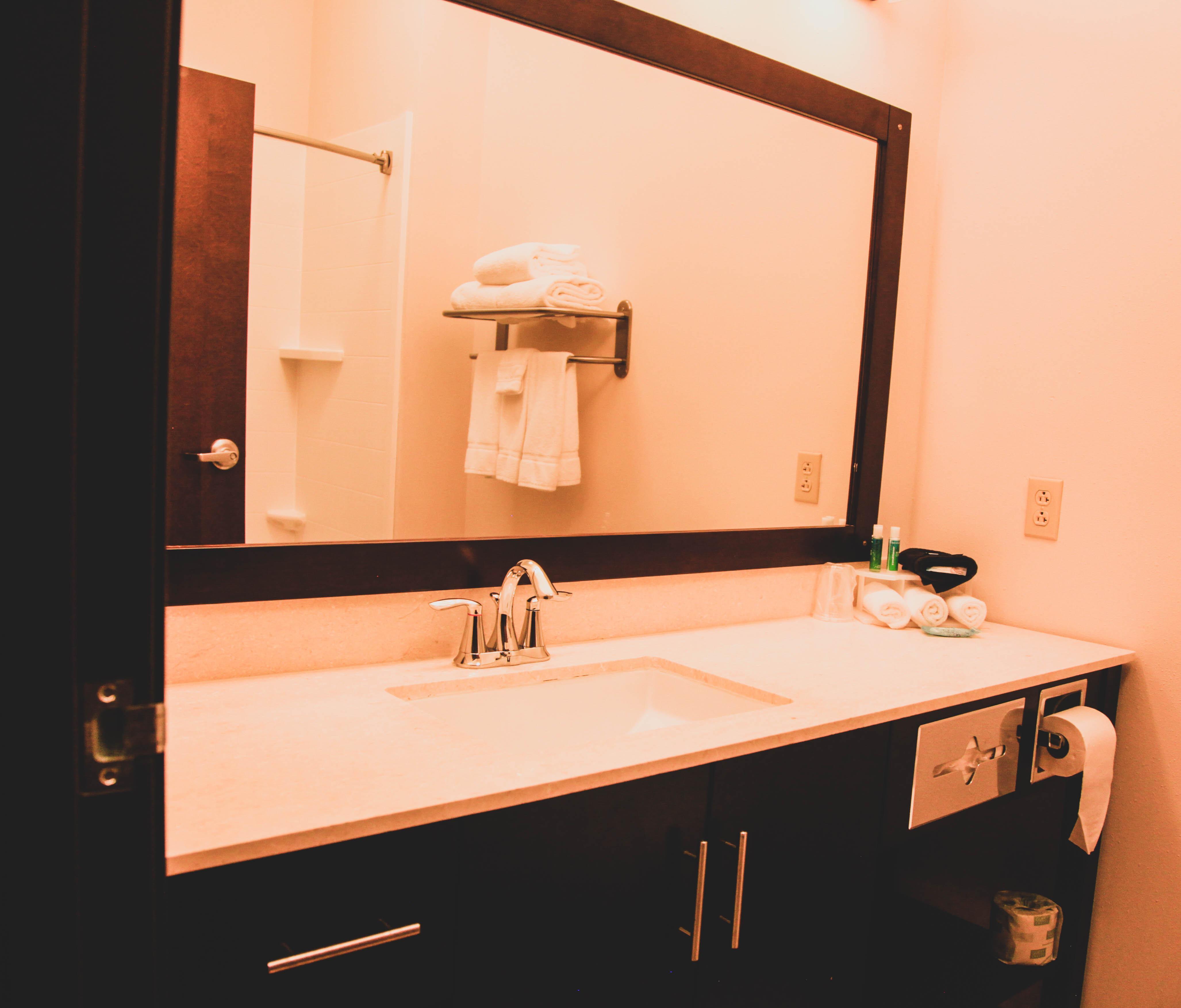 Holiday Inn Express & Suites Cumberland - La Vale By Ihg Extérieur photo
