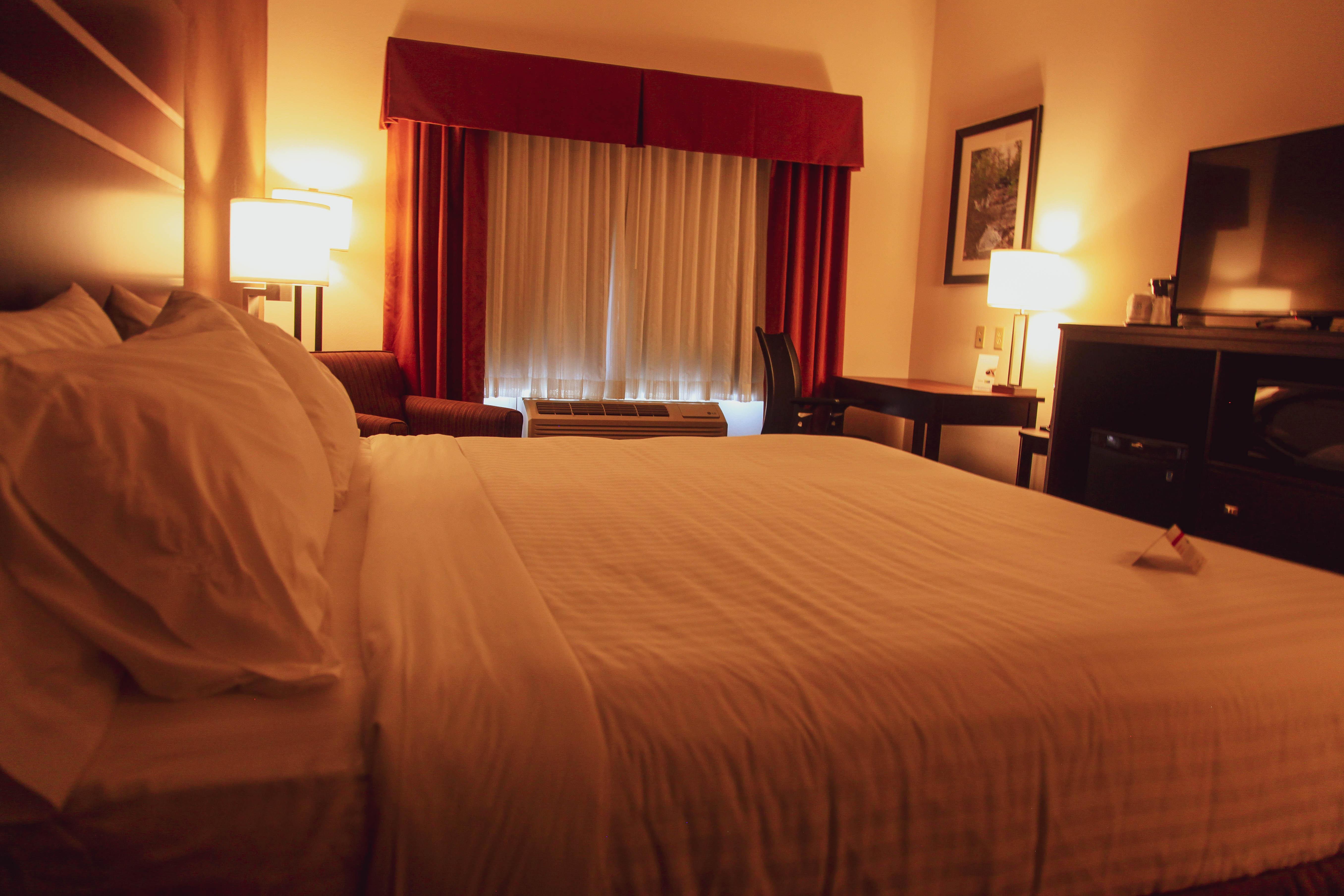Holiday Inn Express & Suites Cumberland - La Vale By Ihg Extérieur photo