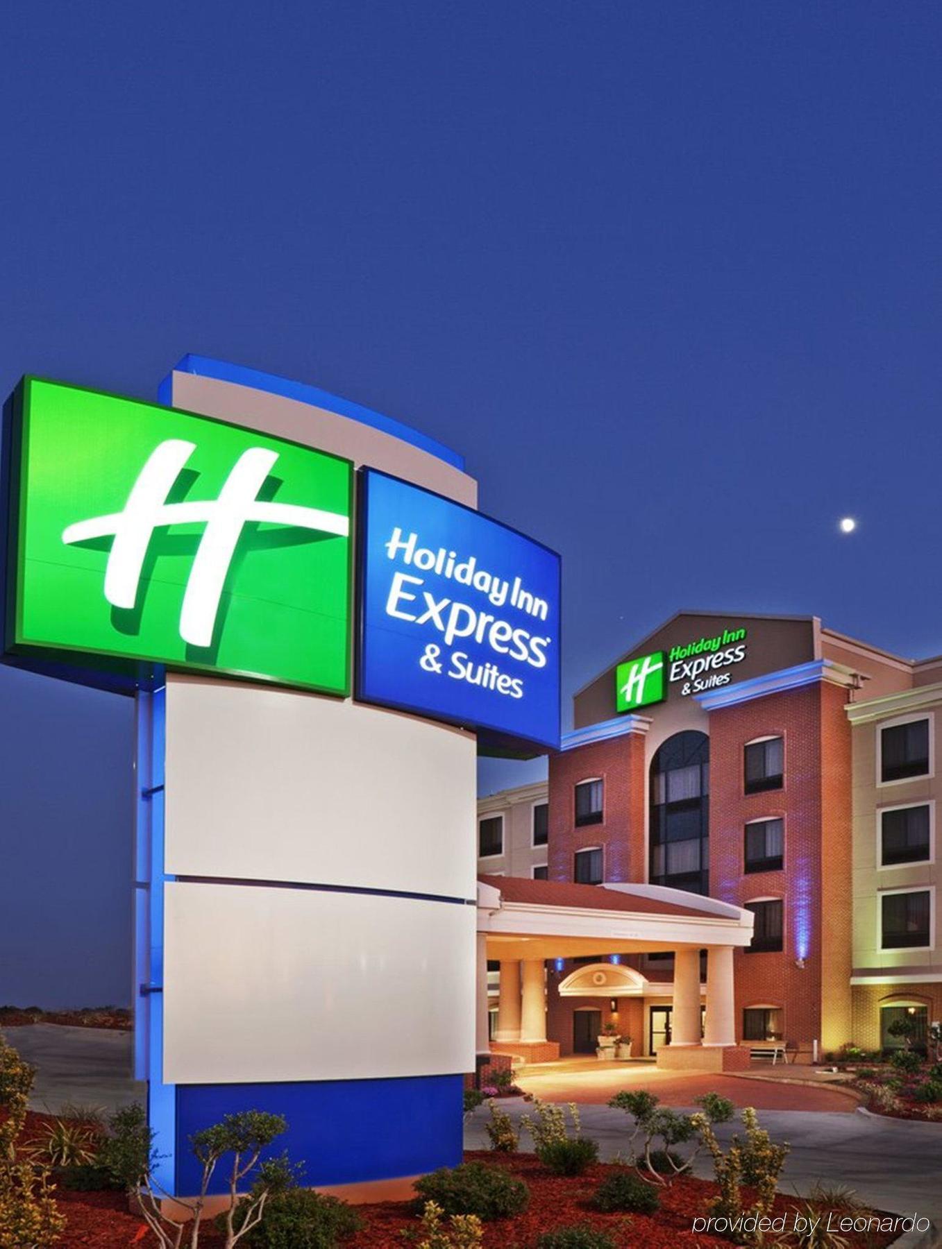 Holiday Inn Express & Suites Cumberland - La Vale By Ihg Extérieur photo